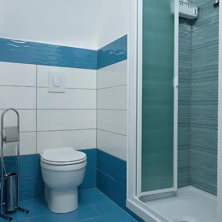 Amalfi Coast La Finestra Sul Mare Apartment *